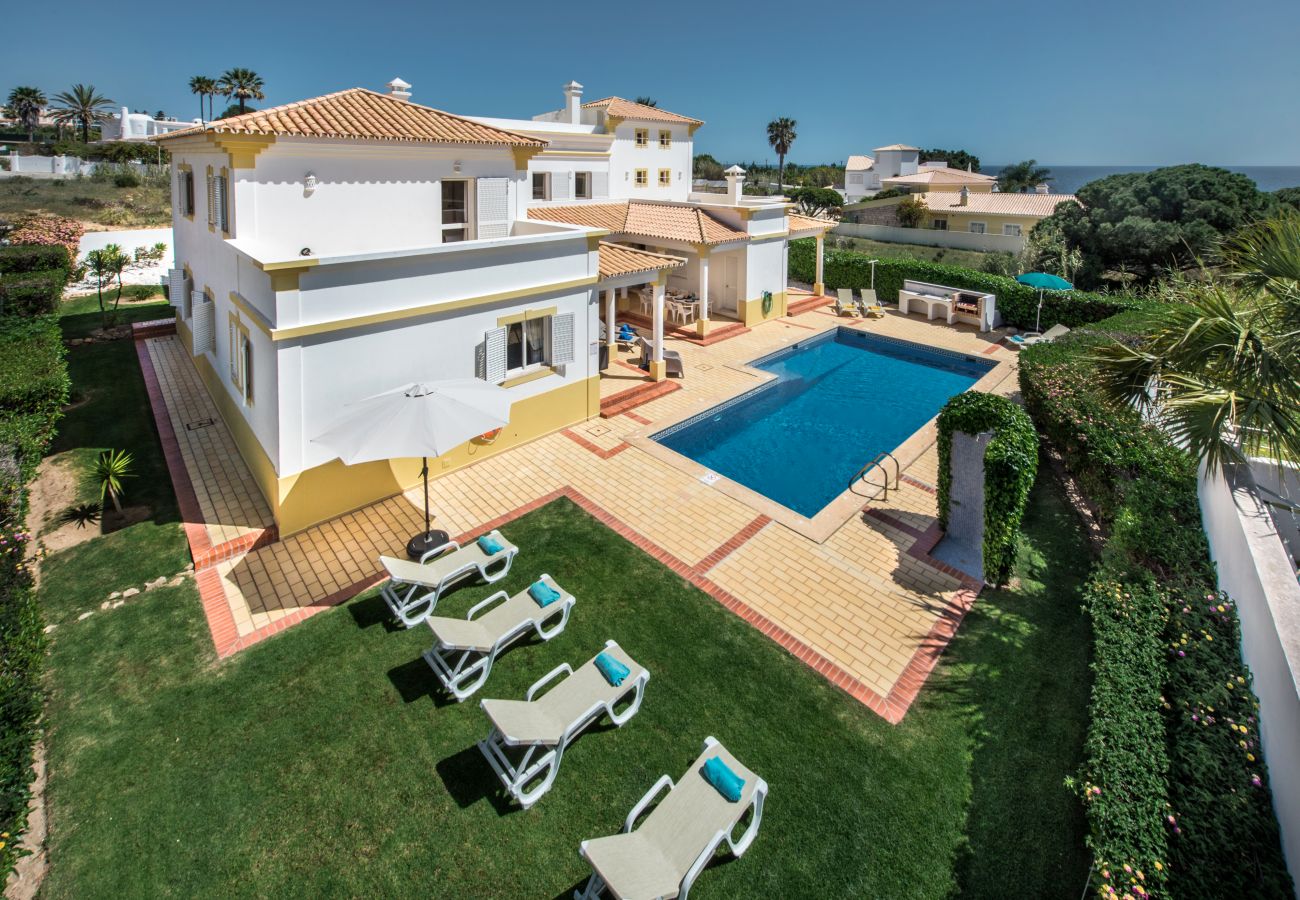 Villa in Albufeira - Branca