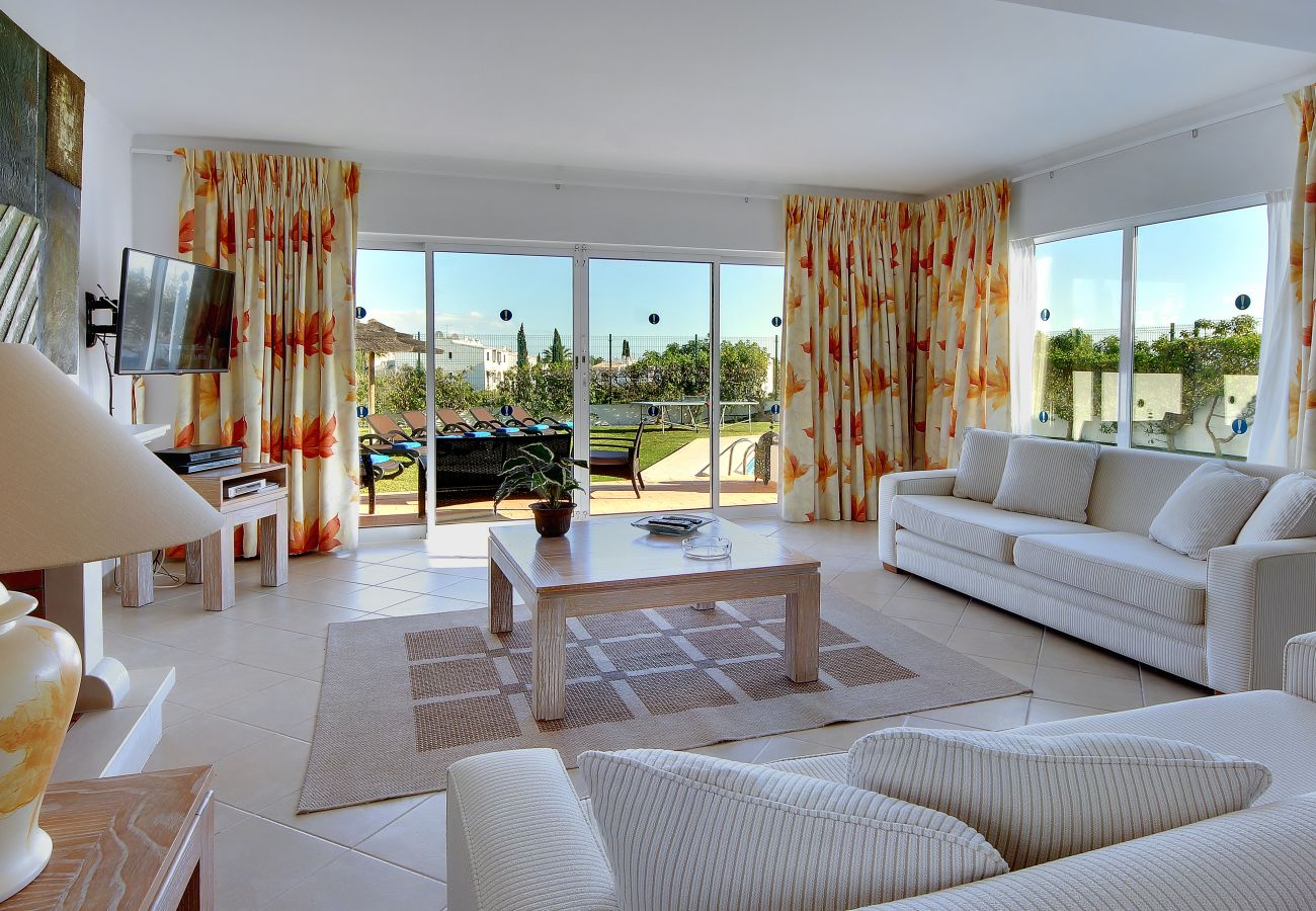 Villa em Albufeira - Villa Damara R19