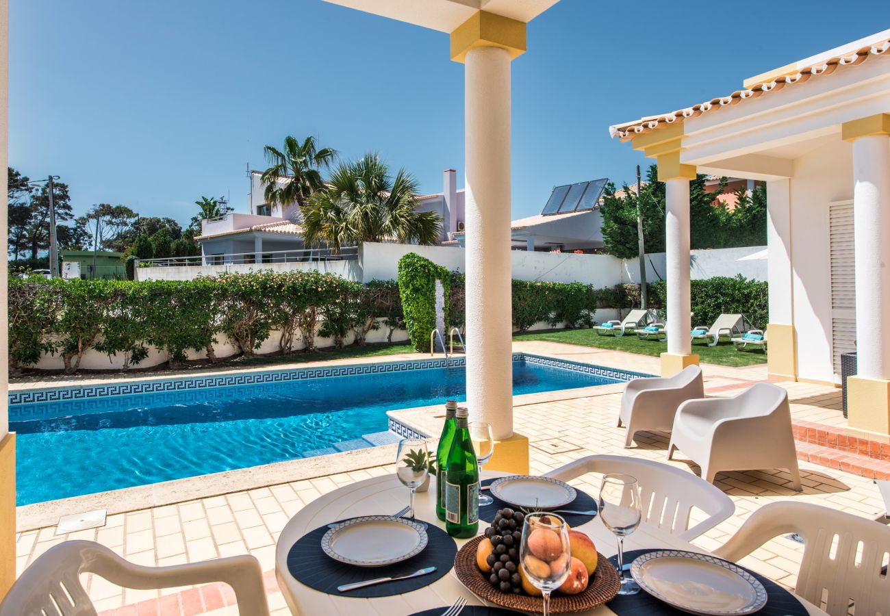 Villa em Albufeira - Branca