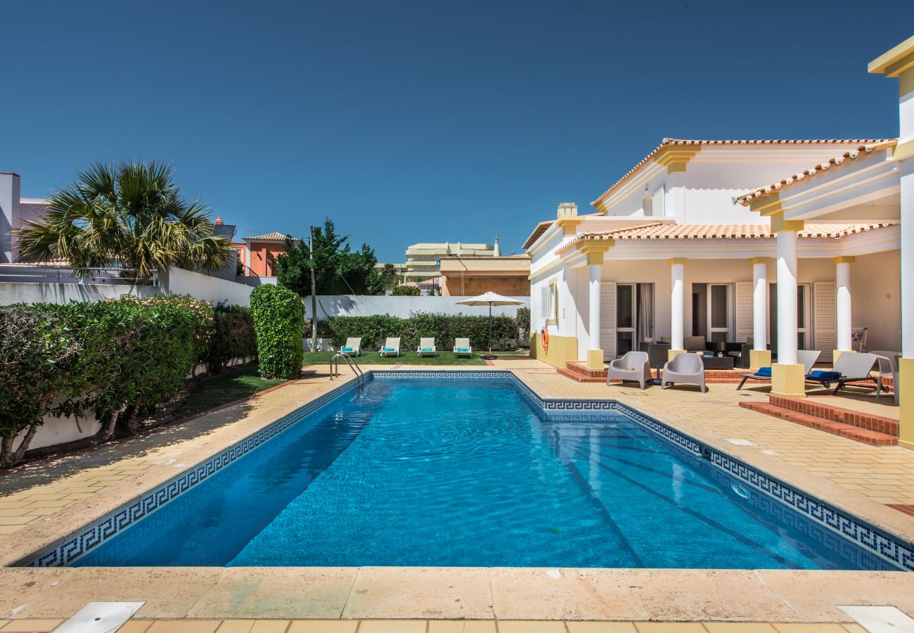 Villa em Albufeira - Branca