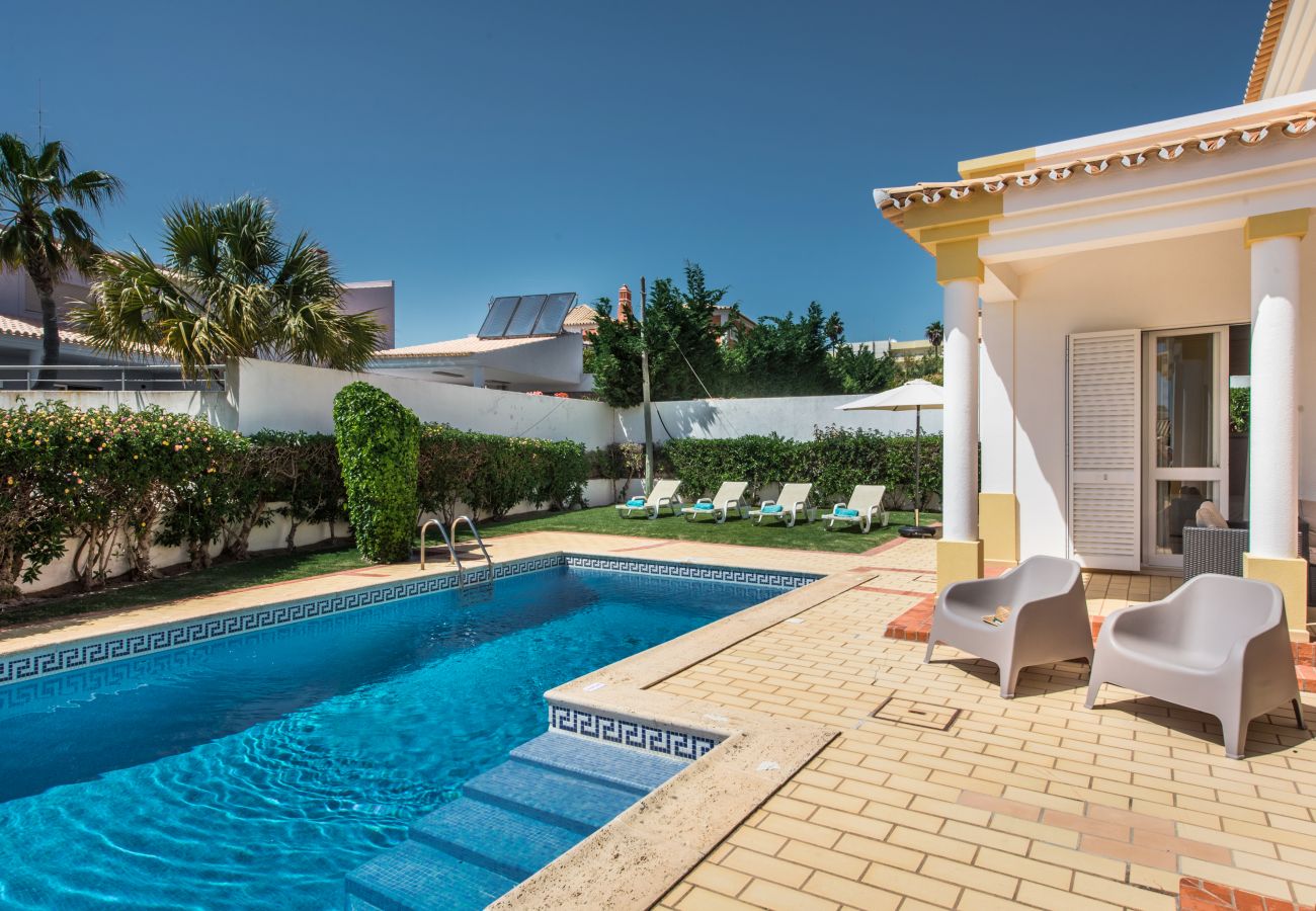 Villa em Albufeira - Branca