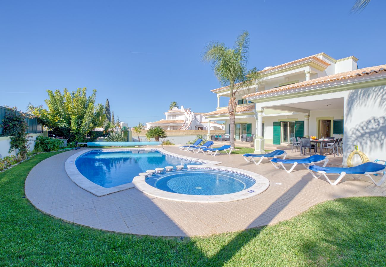 Villa em Albufeira - Villa Cibel