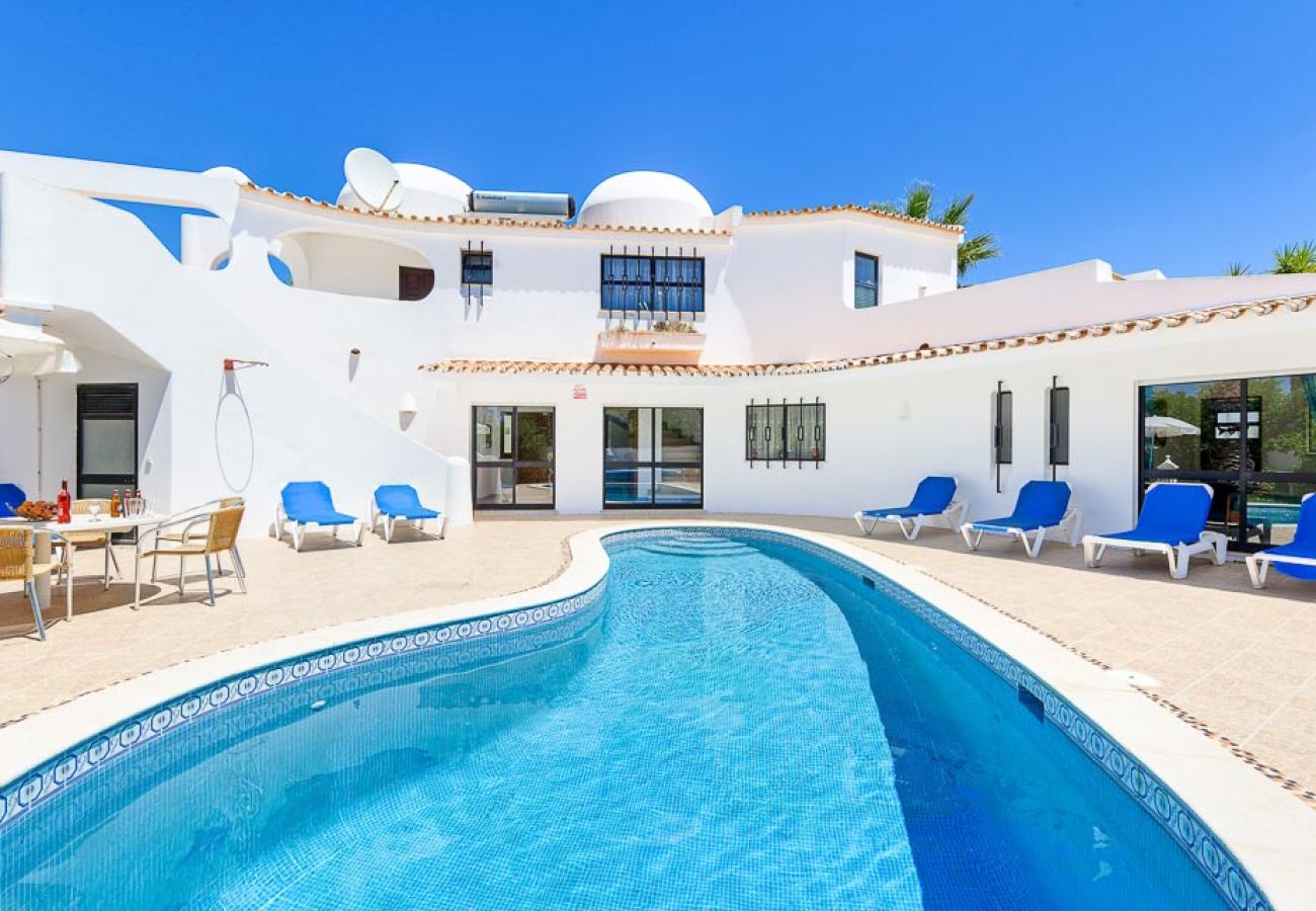 Villa in Albufeira - Oliveira