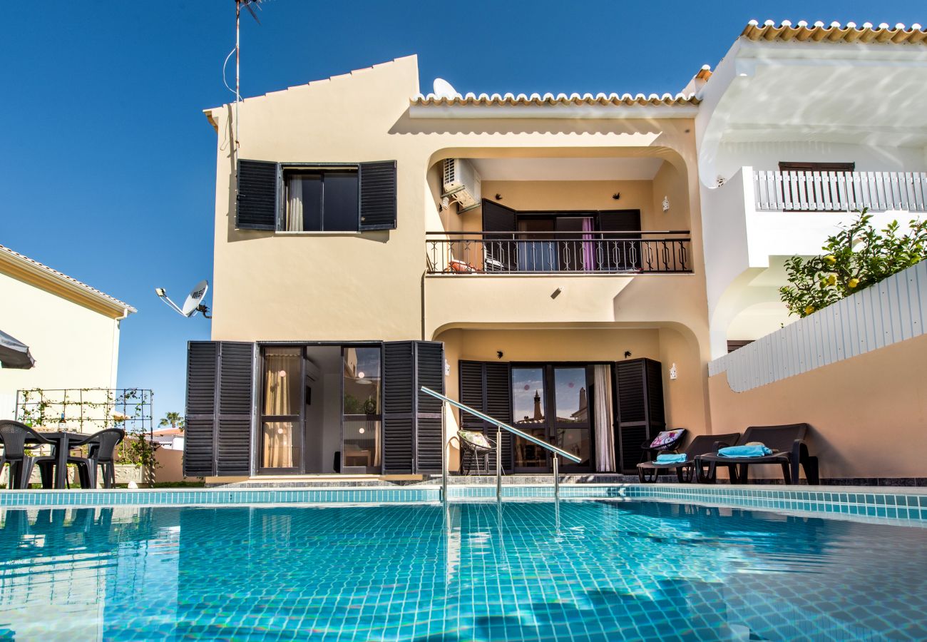 Villa in Albufeira - Cabrita